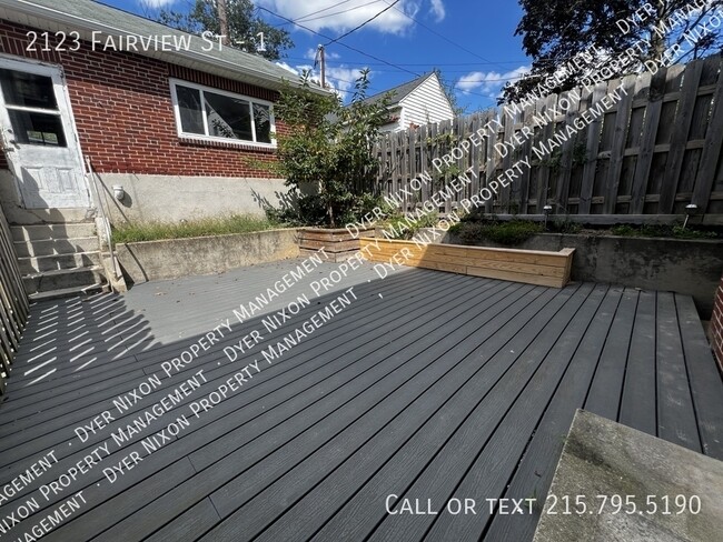 Building Photo - 2123 Fairview St