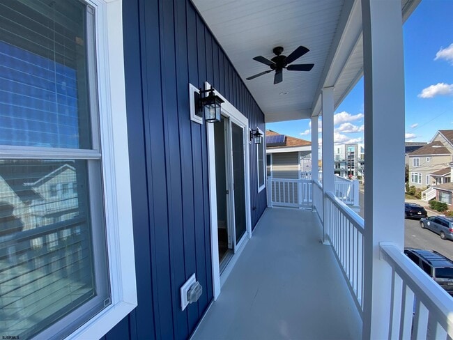 Building Photo - 118 N New Haven Ave