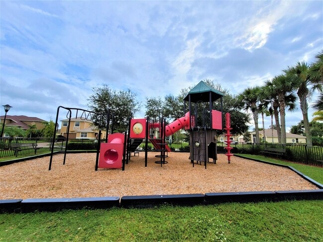 Building Photo - OOH-LA-LA ! Vero Beach Rentals. Vero Beach Rent, LLC and Property Management Company