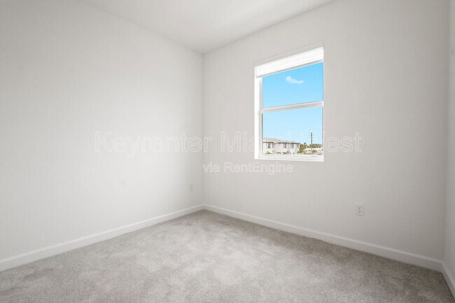 Building Photo - 12136 SW 268th St
