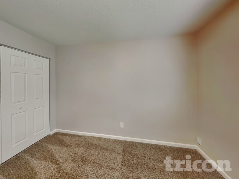 Building Photo - 711 Archers Ln