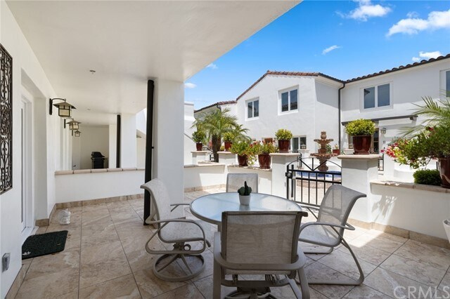 Building Photo - 401 Seaward Rd