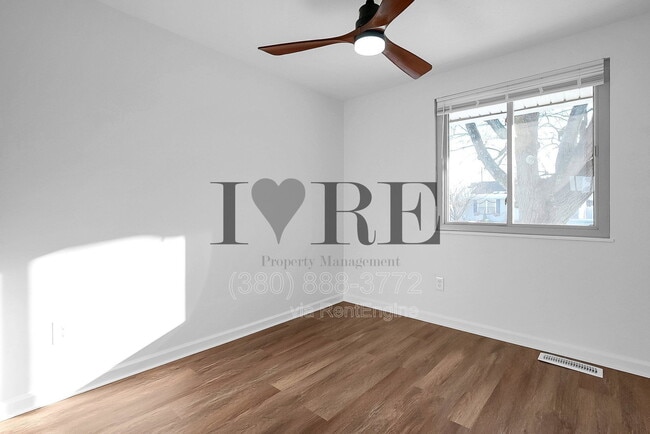 Building Photo - 1902 Brookfield Rd