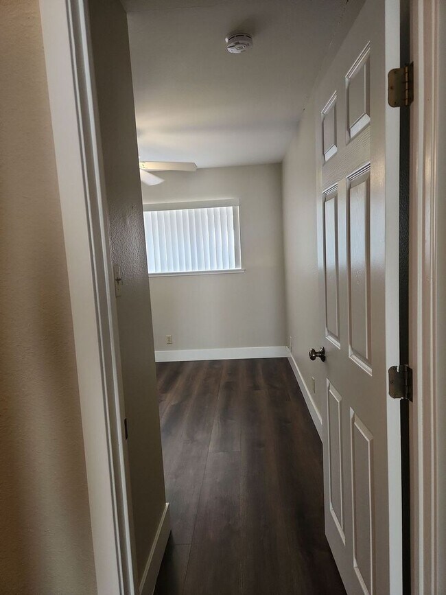 Building Photo - A Fabulous 3 Bedroom Single Story Home with a Pool/Spa.
