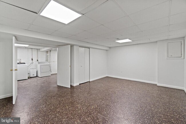 Building Photo - 1110 Chiswell Ln