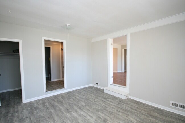 Building Photo - 3306 Bartee Ln NW