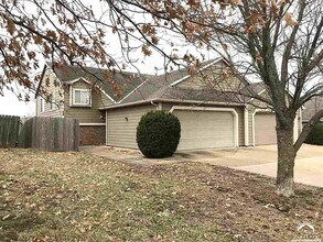 Building Photo - 505 Nigel Dr