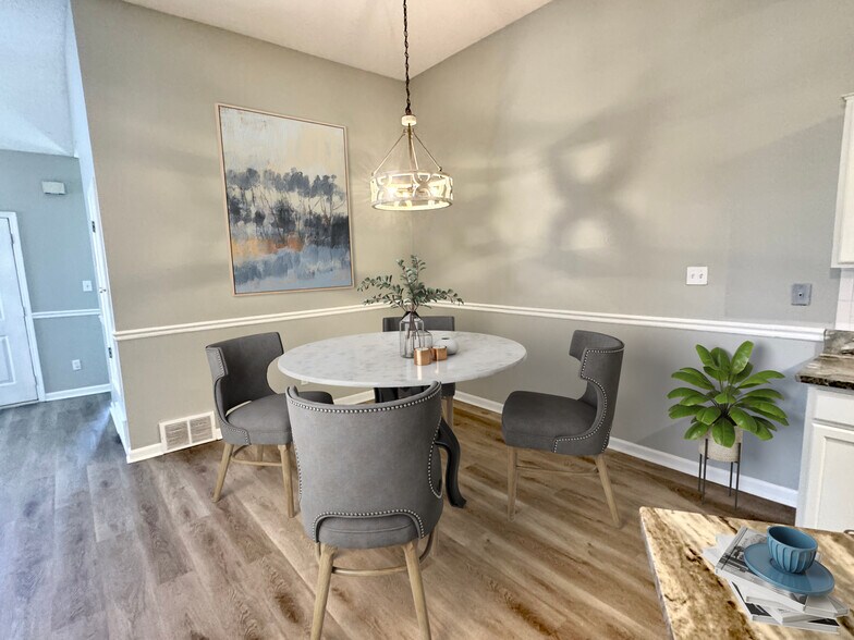 Building Photo - 1217 Brady Hollow Ln