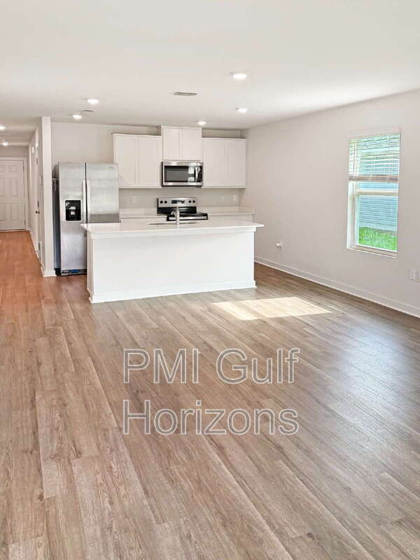 Building Photo - 20 Spoonbill St