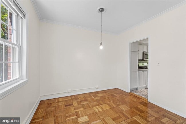 Building Photo - 3226 Gunston Rd