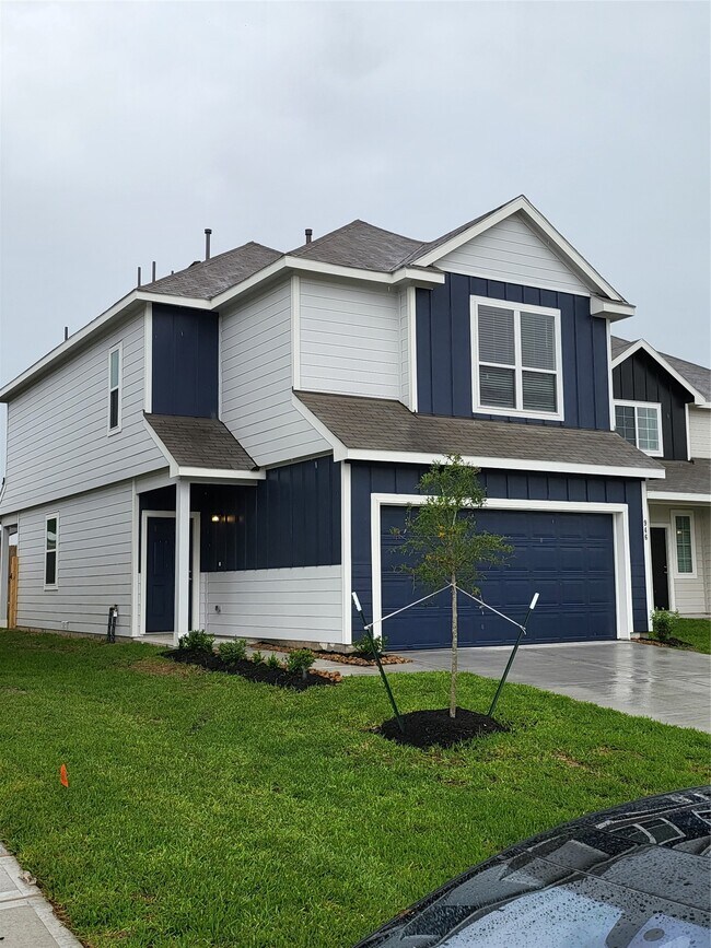 Building Photo - 946 Grand Emperor DR