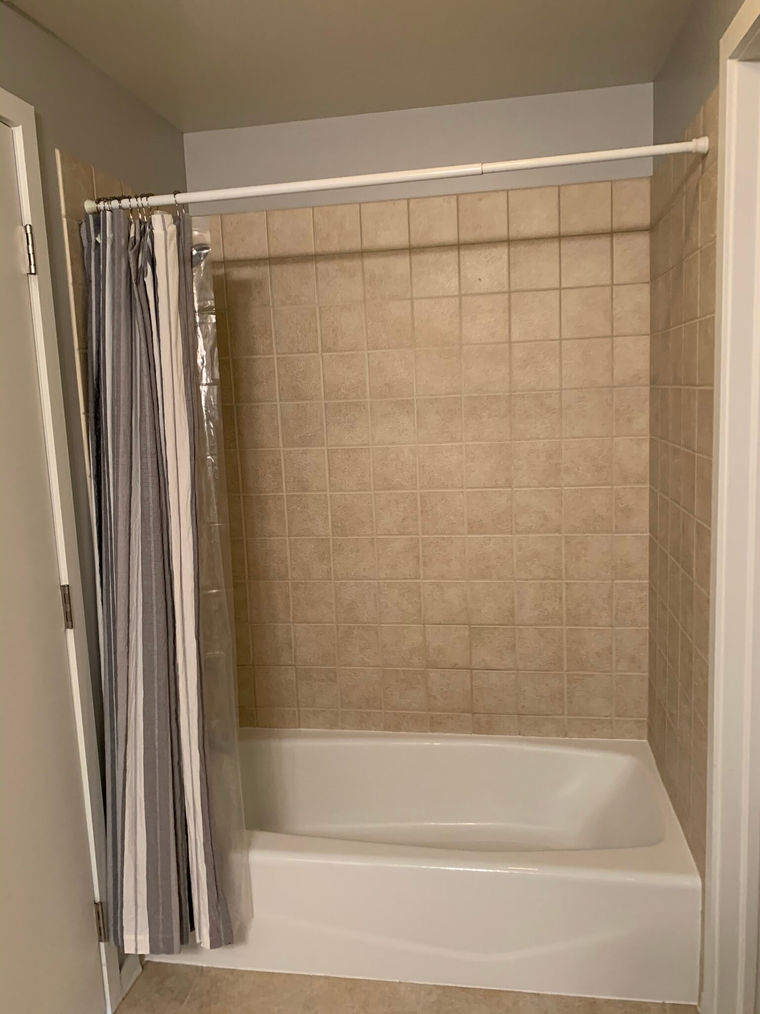 Shower - 3701 Arapahoe Ave Unit 107