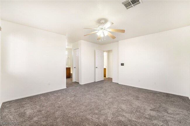 Building Photo - 7858 Windhamridge Dr