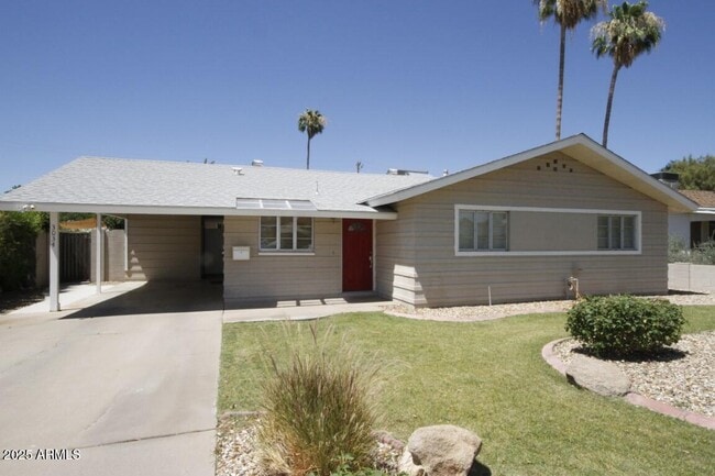 Primary Photo - 3034 E Cheery Lynn Rd