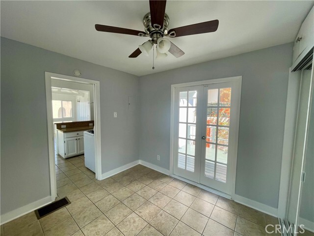 Building Photo - 3112 Highland Ave