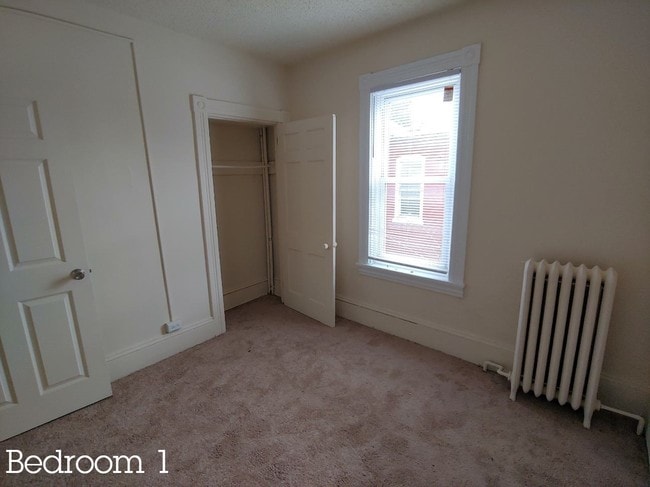 Building Photo - 206 S Ann St