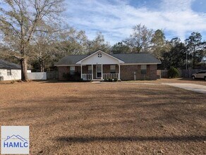 Building Photo - 49 Fletcher Rd