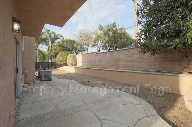 Building Photo - 37783 Sweet Magnolia Way