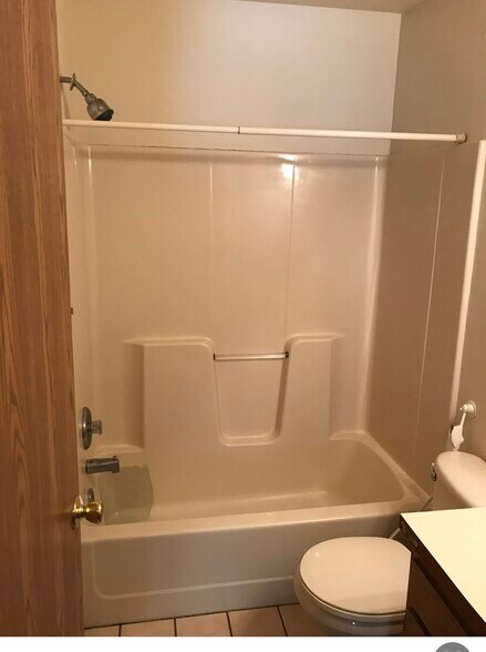 Building Photo - 1579 Athena Dr