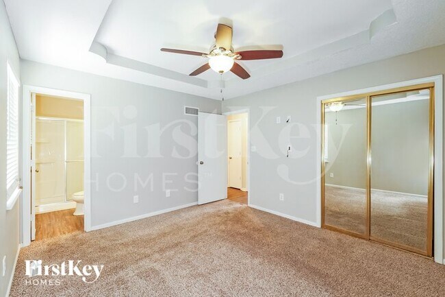 Building Photo - 2035 NE Cookson Ct