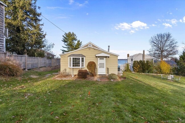 Primary Photo - 35 Faulkner Dr