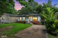 Building Photo - Home For Rent!