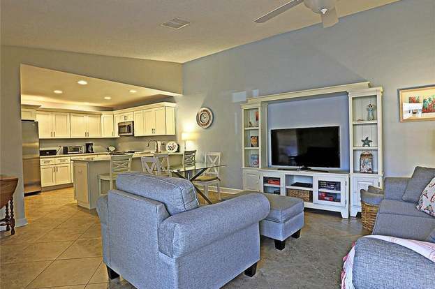 Building Photo - 6310 Royal Woods Dr