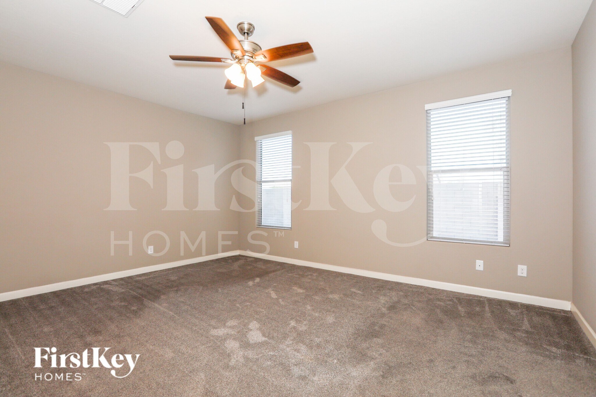Building Photo - 4151 W Goldmine Mountain Dr