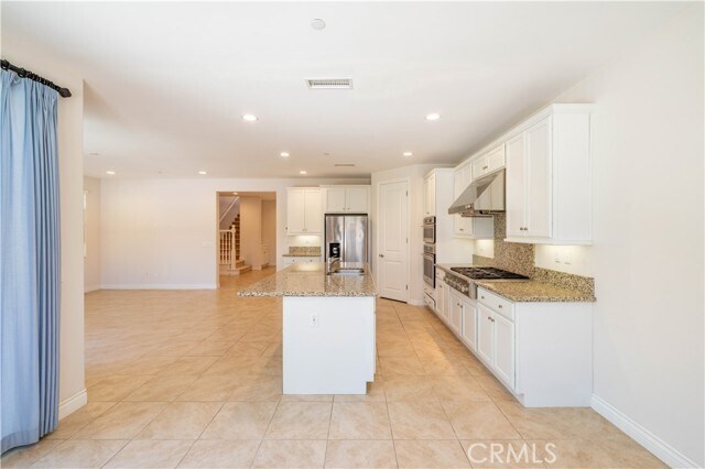 Building Photo - 222 Gaspar