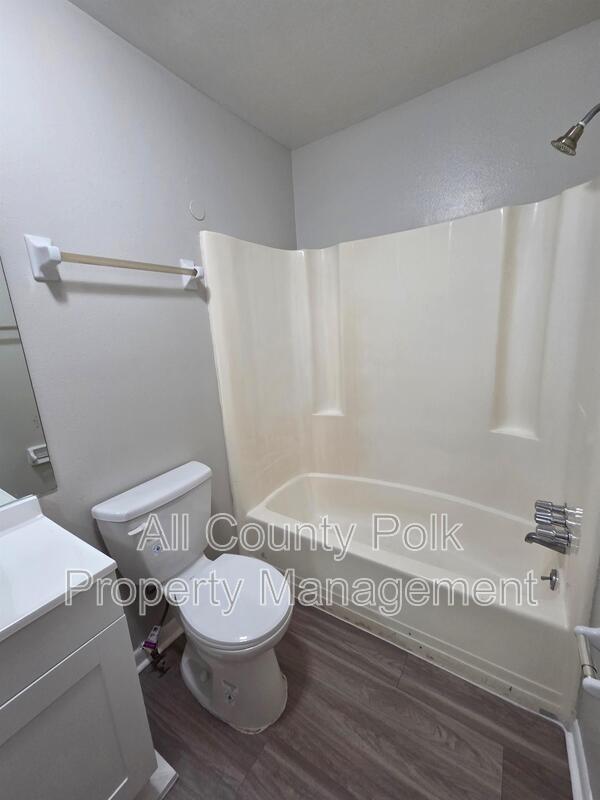 Building Photo - 1644 Crystal Park Cir