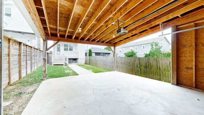 Building Photo - The Nations living you've been hoping to f...