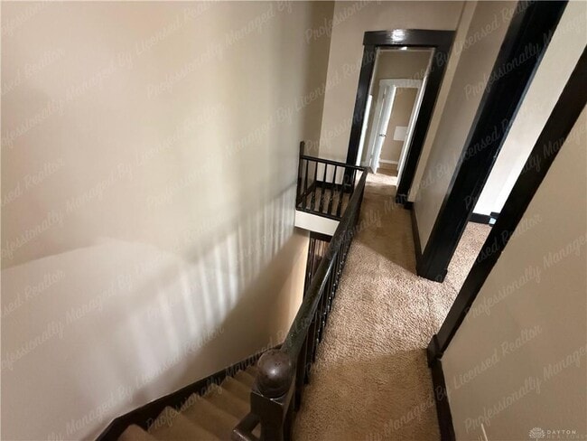 Building Photo - 227 James St