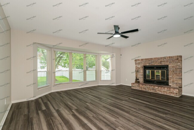 Building Photo - 2910 Wood Poppy Dr
