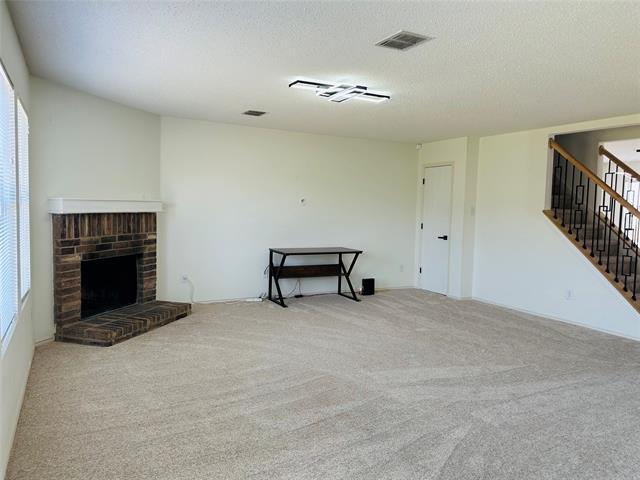 Building Photo - 765 Lowe Dr