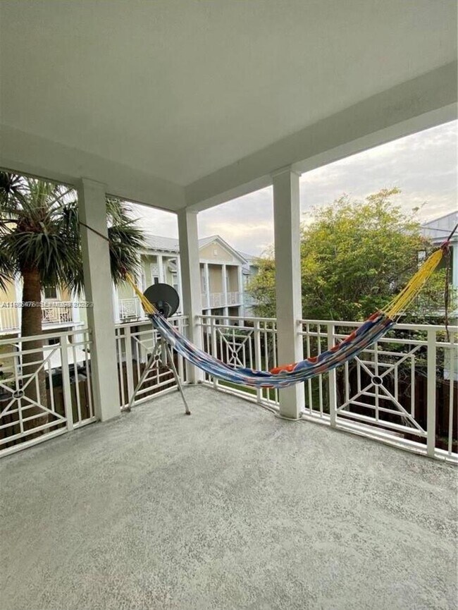 Building Photo - 7414 NW 107 Ct