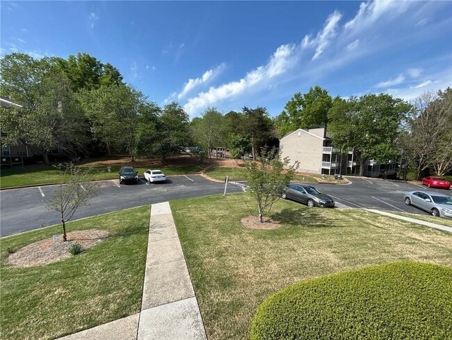 Building Photo - 336 Quail Run
