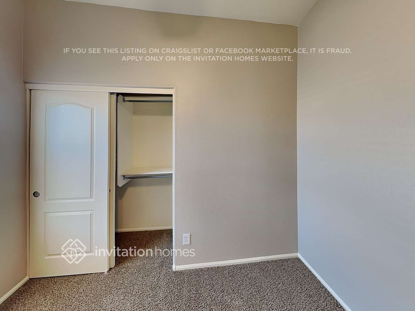 Building Photo - 1051 N 158th Ave