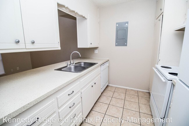 Building Photo - 2 br, 1 bath Apartment - 5525 4th Street