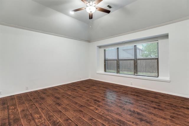 Building Photo - 2472 Deerwood Dr