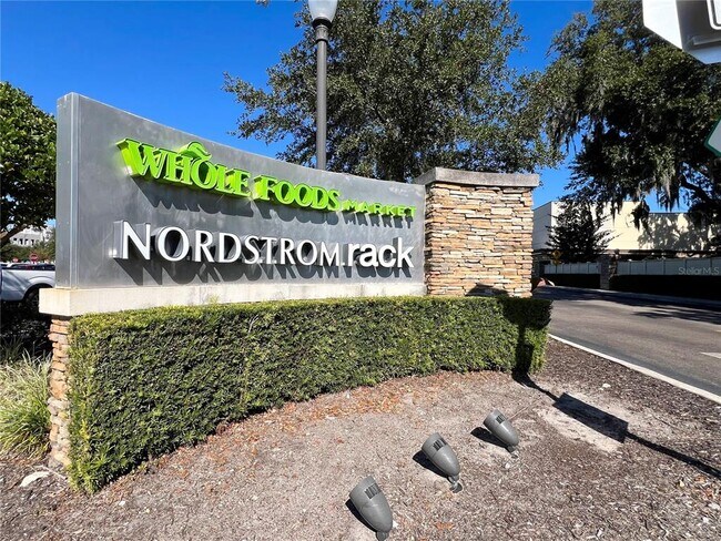 Building Photo - 1055 Cherokee Ave