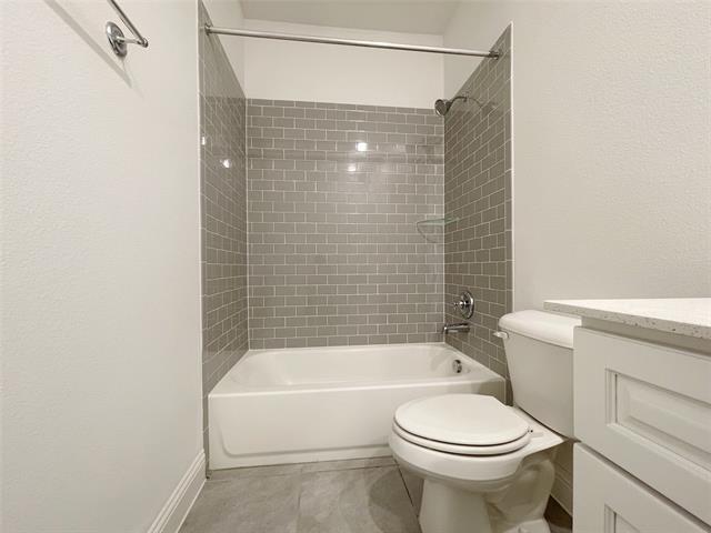 Building Photo - 425 Camille Crossing