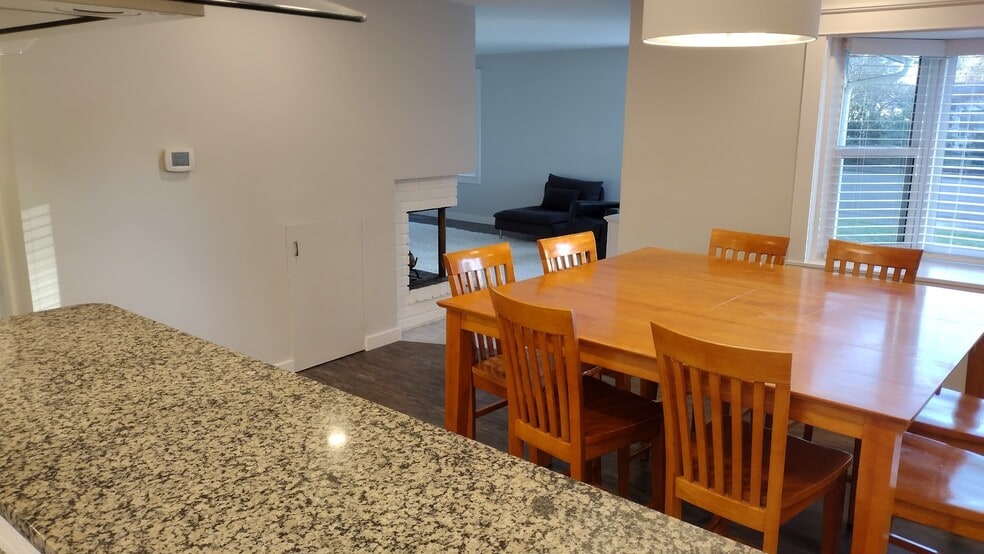 Dining Room - 3905 Almira Dr