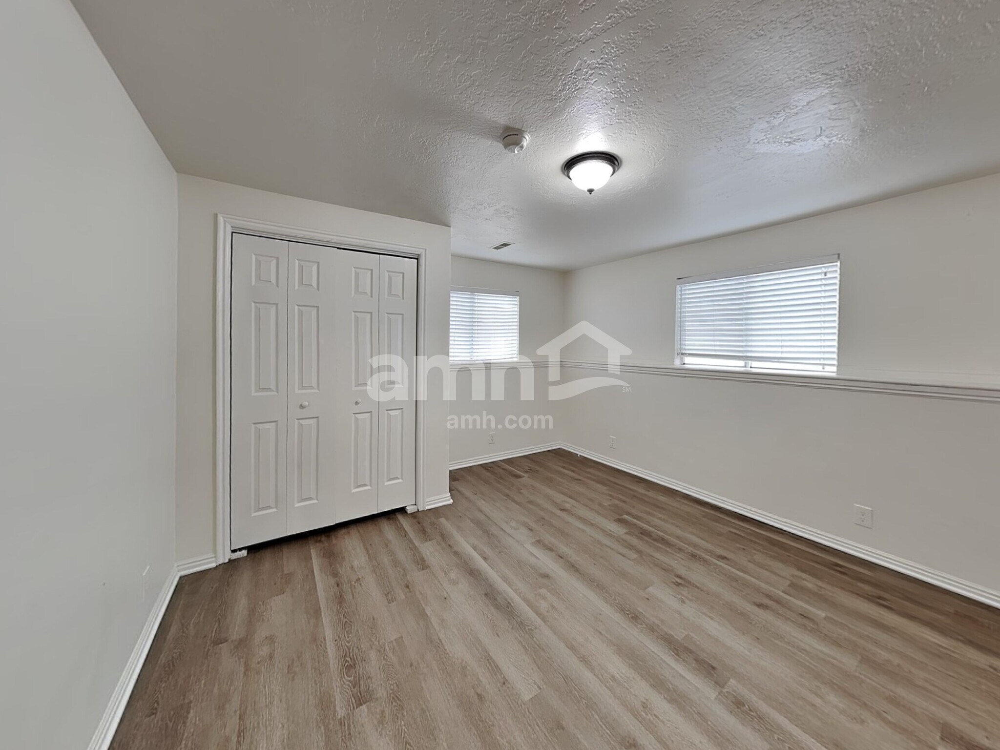 Building Photo - 4419 S 2750 W