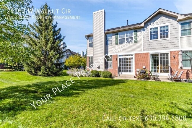 Building Photo - 24107 Walnut Cir