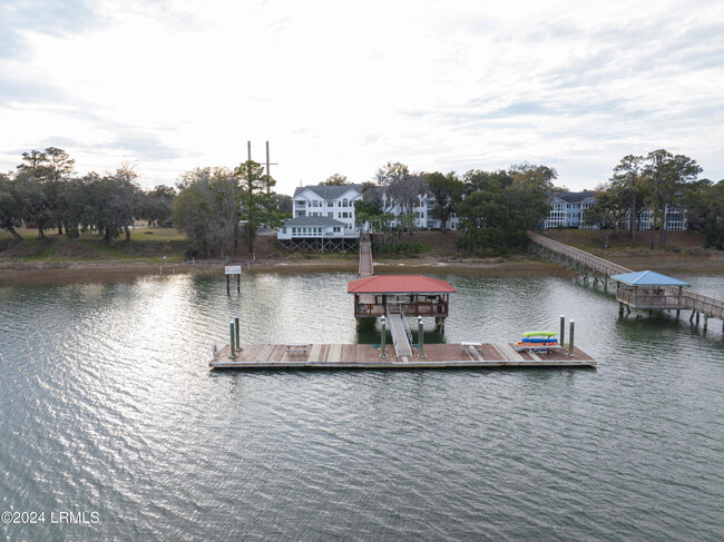 Building Photo - 1231 Ladys Island Dr