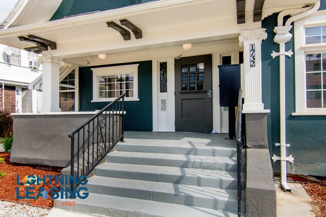 Building Photo - 1732 Wilton Pl