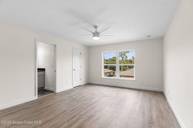 Building Photo - 197 Dayton Blvd