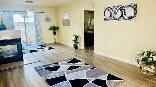 Building Photo - 18336 1/2 Keswick Street, Los Angeles, CA ...