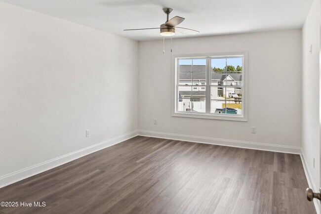 Building Photo - 1408 Hartley Ln