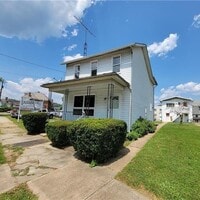 Building Photo - 404 W Cunningham St